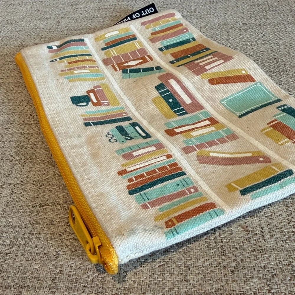 Out of Print Bookshelf Pouch Used